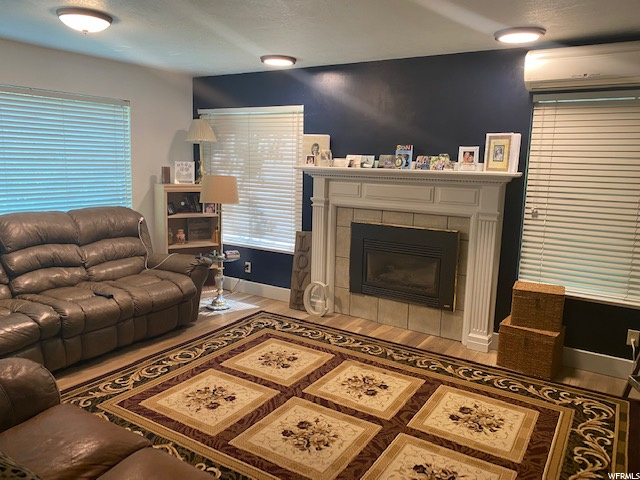 175 N 100 E, Hyrum, UT 84319 — photo 4