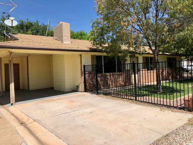 289 E 100 N, Washington, UT 84780 — photo 4
