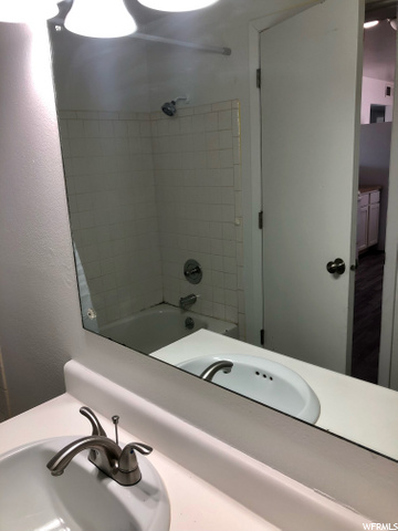289 E 100 N, Washington, UT 84780 — photo 10