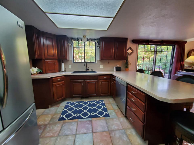 5506 S 100 E, Washington Terrace, UT 84405 — photo 5