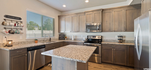 1375 E Primrose Ln, Layton, UT 84040 — photo 12