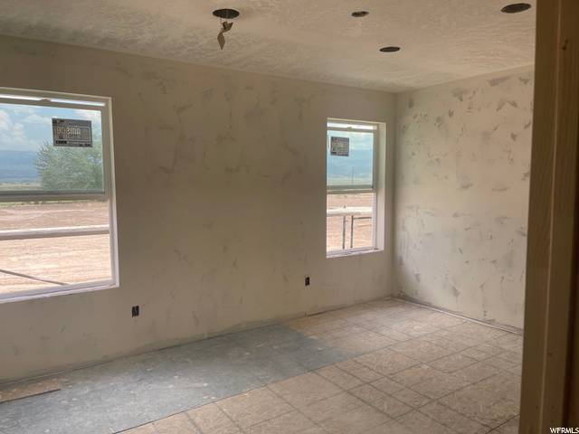 145 S 100 E, Wales, UT 84667 — photo 8