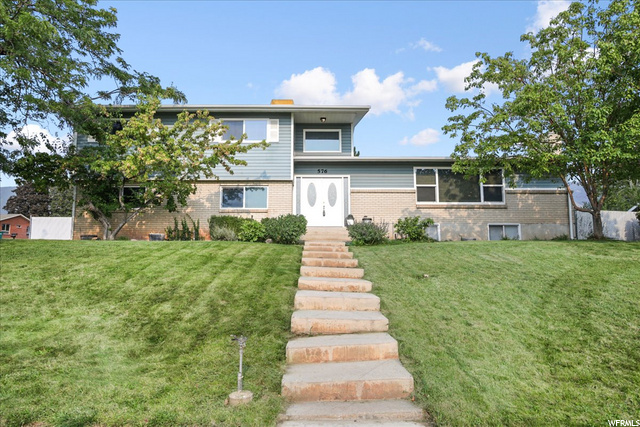 576 N View Dr, Layton, UT 84040