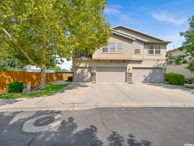 2238 W STELLA VIE LN, Taylorsville UT 84129