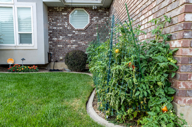 512 Oakview Ln, Bountiful, UT 84010 — photo 6