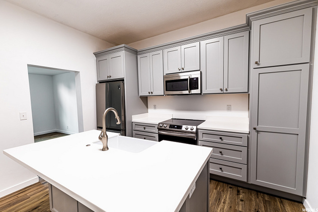 254 E 100 N, Richfield, UT 84701 — photo 8