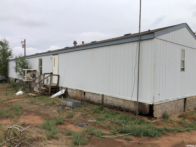 1084 N 550 E, Roosevelt, UT 84066 — photo 3