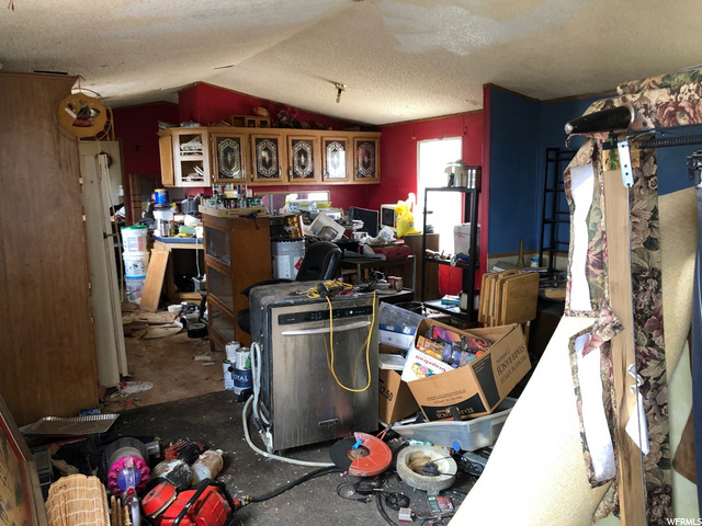1084 N 550 E, Roosevelt, UT 84066 — photo 6