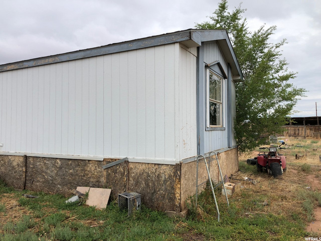 1084 N 550 E, Roosevelt, UT 84066 — photo 4
