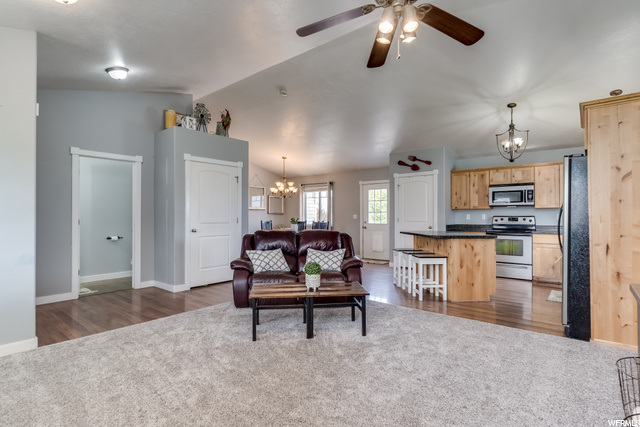 858 W 300 N, Hyrum, UT 84319 — photo 5