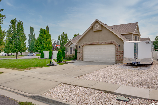 2549 W 2025 N, Clinton, UT 84015 — photo 3