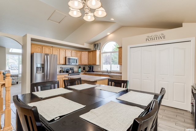 2549 W 2025 N, Clinton, UT 84015 — photo 12