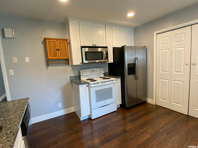 910 N La Verde Ave E, Layton, UT 84041 — photo 4