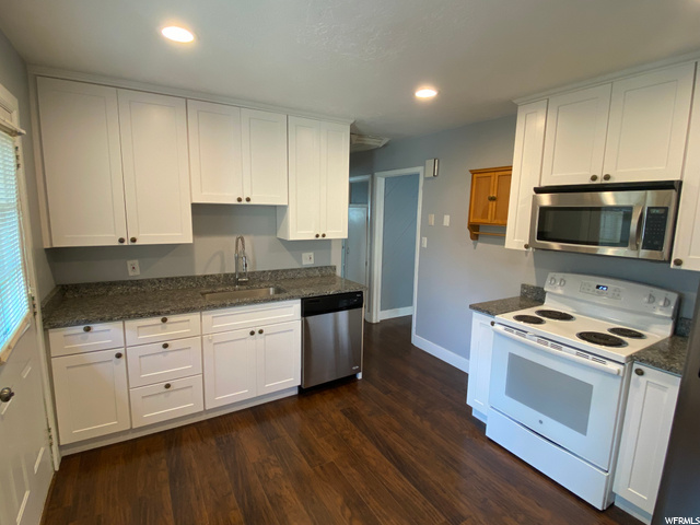 910 N La Verde Ave E, Layton, UT 84041 — photo 3
