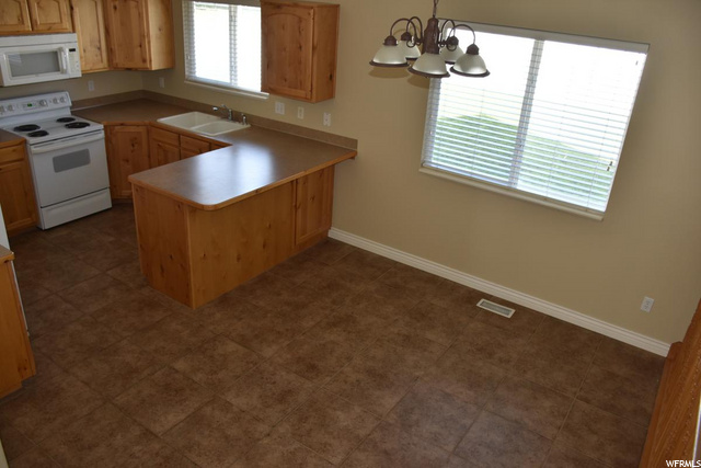 1813 S 650 E, Clearfield, UT 84015 — photo 3