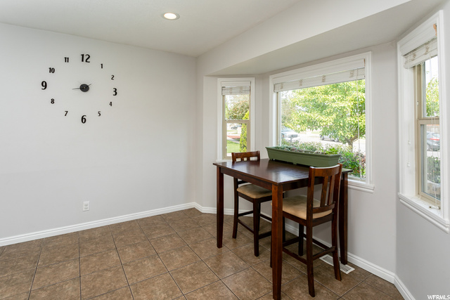877 S Riverwood Dr, Logan, UT 84321 — photo 8