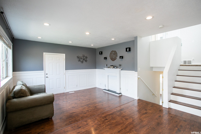 877 S Riverwood Dr, Logan, UT 84321 — photo 6