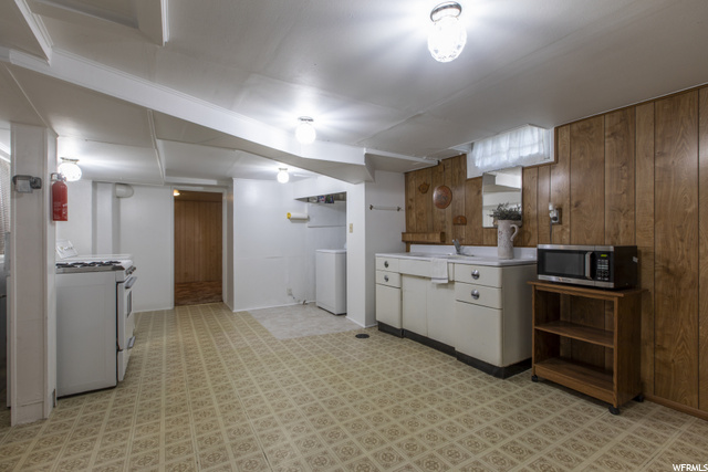 8565 S 160 E, Sandy, UT 84070 — photo 12