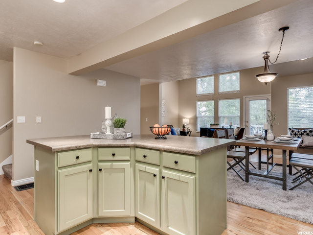1628 S 200 W, Bountiful, UT 84010 — photo 6
