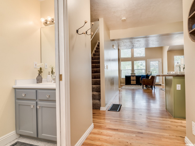 1628 S 200 W, Bountiful, UT 84010 — photo 2