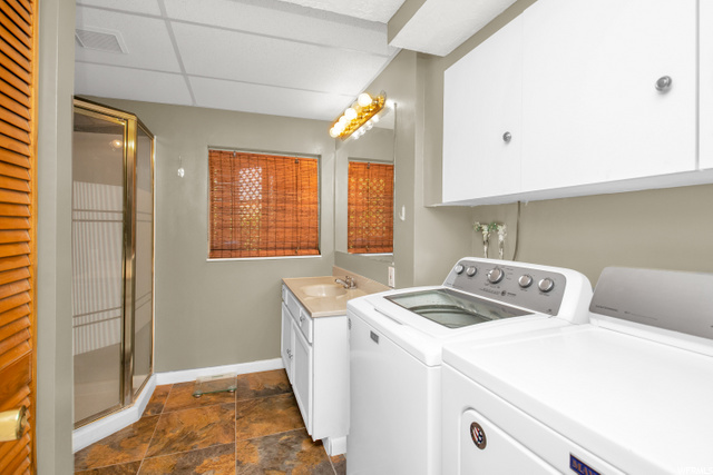 5651 S 3050 W, Roy, UT 84067 — photo 8