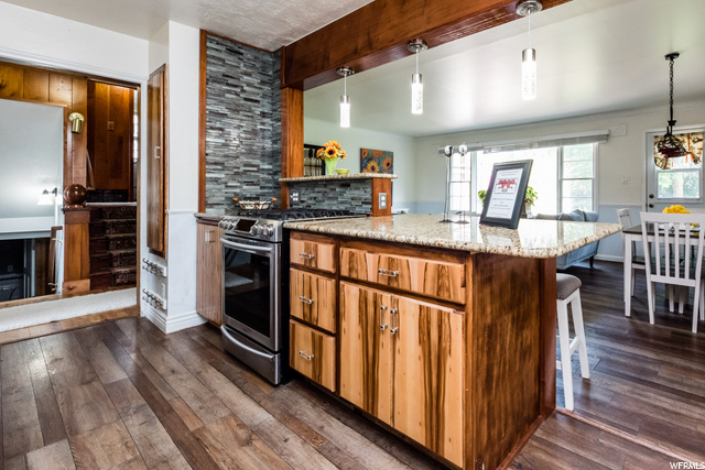 393 E 700 S, River Heights, UT 84321 — photo 7