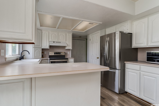 1056 E 3350 N, Layton, UT 84040 — photo 10