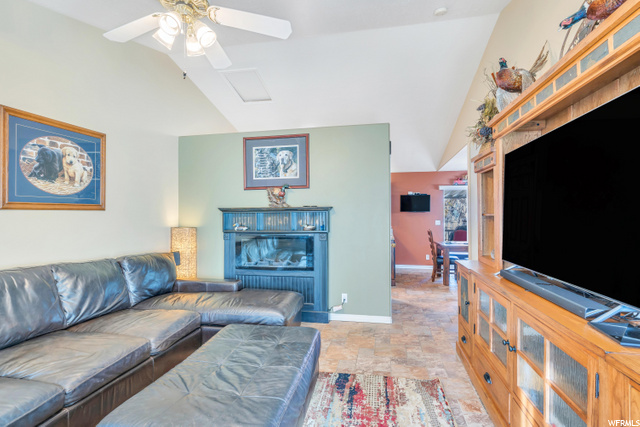825 N 975 E, Ogden, UT 84404 — photo 4