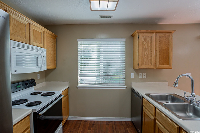 872 E 760 N, Ogden, UT 84404 — photo 6