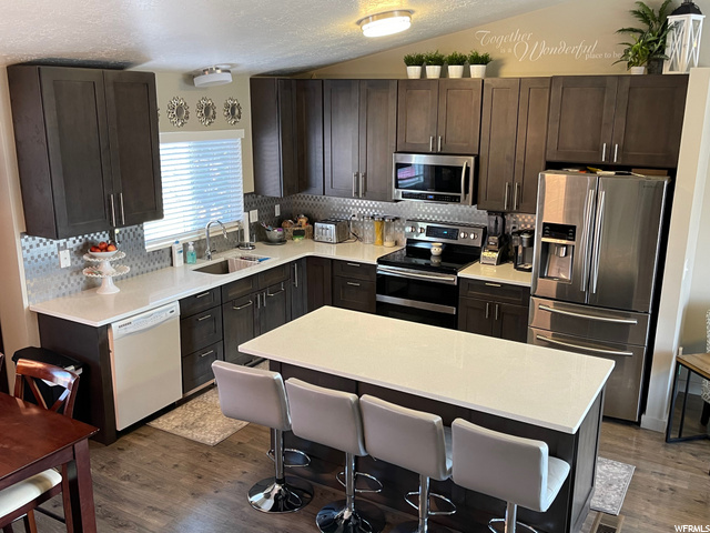 4164 S Lily Dr, Roy, UT 84067 — photo 4