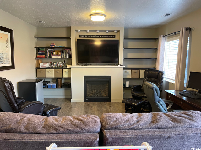 4164 S Lily Dr, Roy, UT 84067 — photo 6