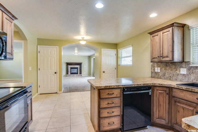 3568 N 2650 E, Layton, UT 84040 — photo 9