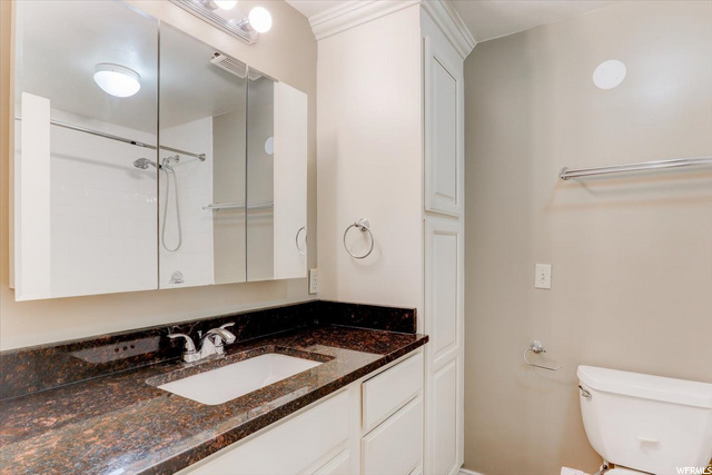 1096 E 5730 S, Murray, UT 84121 — photo 10