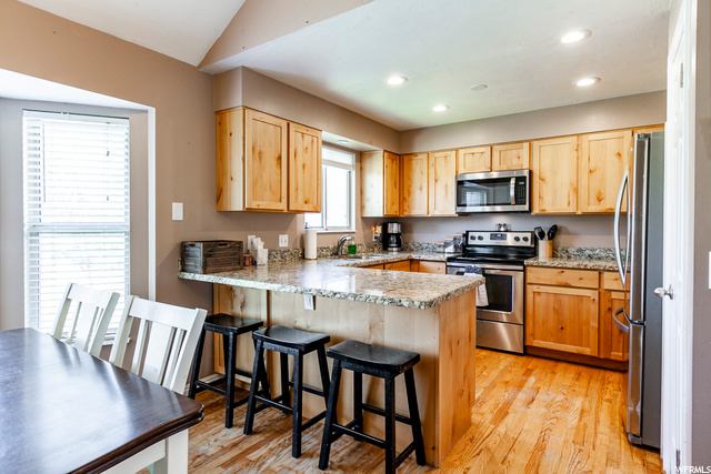 11257 S Wolf Point Cir E, Sandy, UT 84070 — photo 5