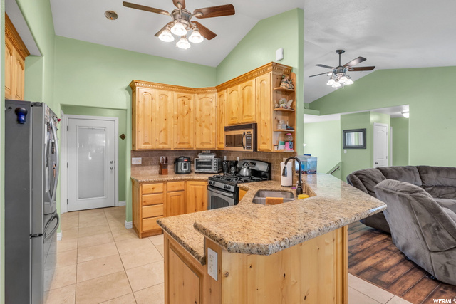 450 E 50 N, Moroni, UT 84646 — photo 8