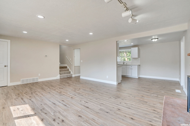 2563 N 250 W, Sunset, UT 84015 — photo 4