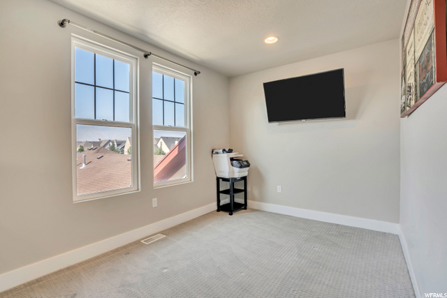 Den/Loft