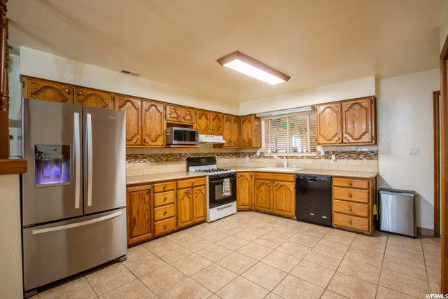 401 E Center, Levan, UT 84639 — photo 12