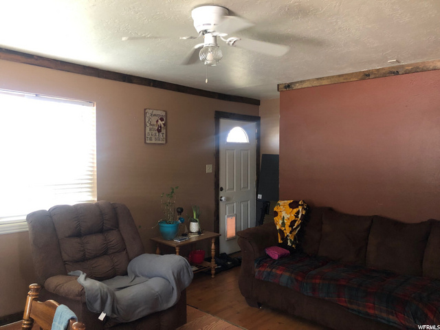 990 E Main St, Wellington, UT 84542 — photo 10