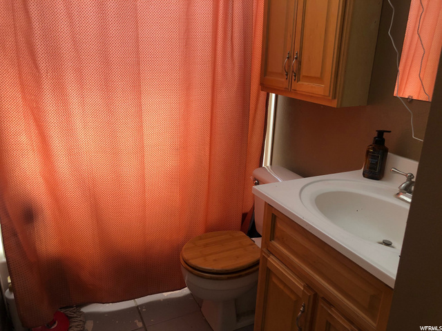 990 E Main St, Wellington, UT 84542 — photo 12
