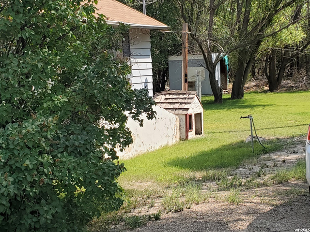 380 E Main St, Wellington, UT 84542 — photo 4