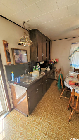 380 E Main St, Wellington, UT 84542 — photo 7