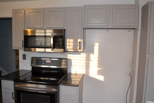 433 Fern Dr, Clearfield, UT 84015 — photo 5