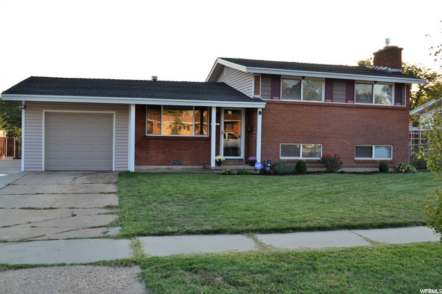 433 Fern Dr, Clearfield, UT 84015 — photo 2