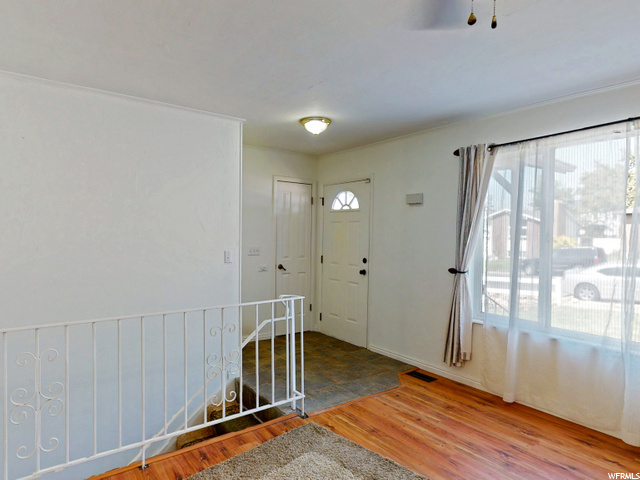 1216 E Tamara St, Sandy, UT 84094 — photo 9