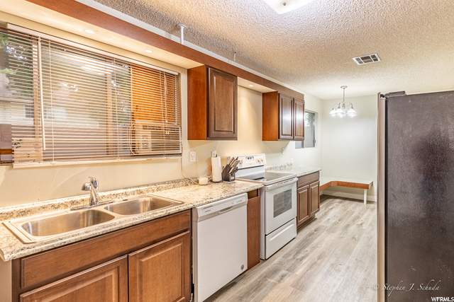 172 E 200 N, Ivins, UT 84738 — photo 5