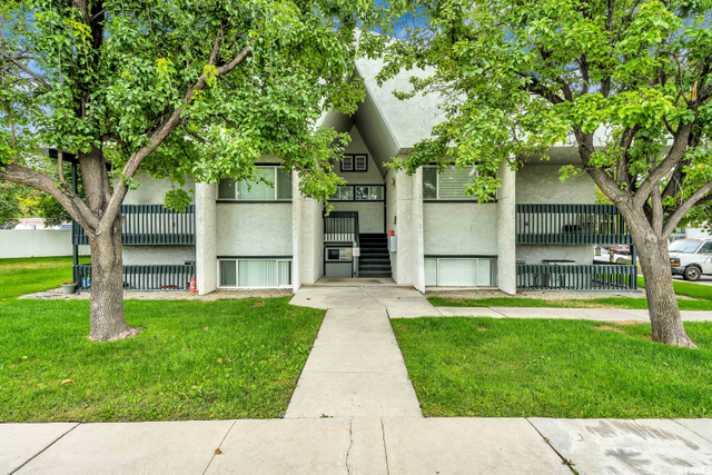 211 E Hill Ave #3, Murray, UT 84107 — photo 2