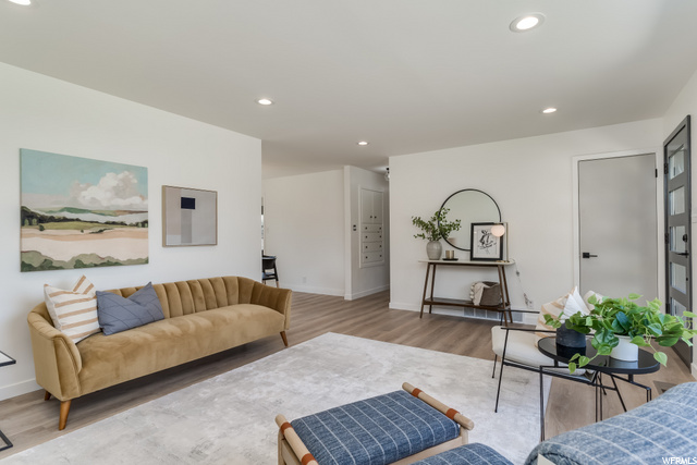 922 E 400 N, Bountiful, UT 84010 — photo 5