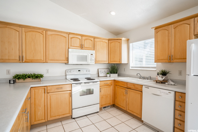 720 N 980 W, Orem, UT 84057 — photo 8