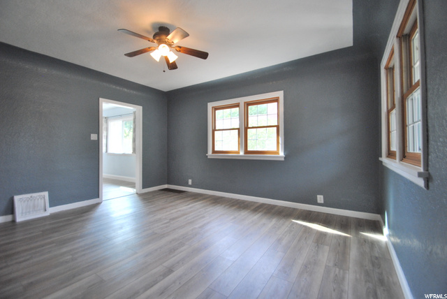 296 S 400 E, Logan, UT 84321 — photo 3